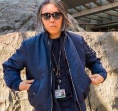 美品】uniform experiment リバーシブル MA-1 黒 - メルカリ