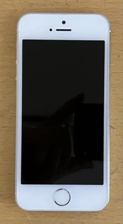 A①iPhone 5s Silver 32GB ドコモ版 Wi-Fi専用機 A①iPhone 5s Silver 32GB ドコモ版 Wi-Fi専用機 - メルカリ
