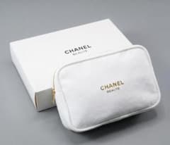 CHgabbx 新品未使用本物箱付き シャネル CHANEL ノベルティポーチ
