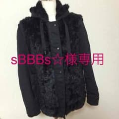 ZARA 黒ファーコートのサムネイル