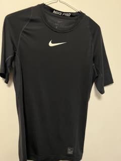 Nike Pro アンダーシャツ　半袖のサムネイル