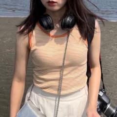 ニコアンド カップ付きタンクトップのサムネイル