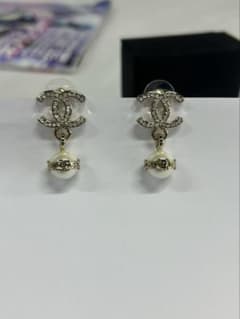 CHANEL シャネル ピアスのサムネイル