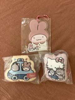 ホワイトタイガーとブラックタイガー×サンリオキャラクターズ