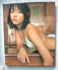 nin'a　黒川芽以　写真集のサムネイル
