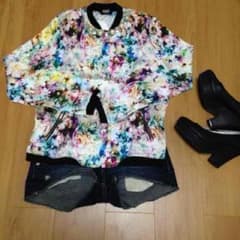 新品未使用 春ブルゾンのサムネイル