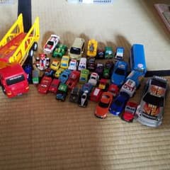 ミニカー40台 詰め合わせ 男の子のサムネイル