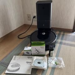 【新品部品付き】iRobot Roomba i7+ 本体 ルンバ 紙パックのサムネイル