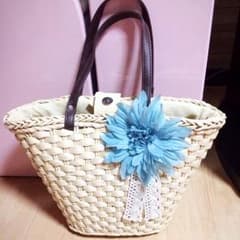 可愛いカゴバックのサムネイル