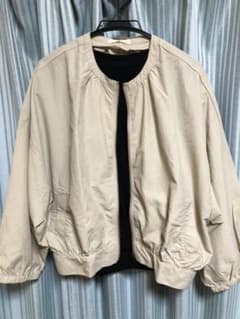 【リタ様専用】しまむら　☆  ノーカラージャケット　ブルゾン　薄手のサムネイル