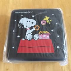 ミスド♡スヌーピー お重箱 (新品未使用)のサムネイル