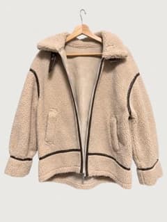 ボマーブルゾン ベージュのサムネイル
