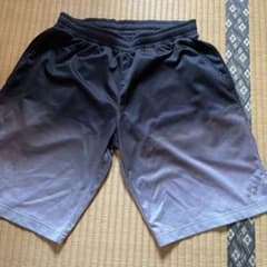 YONEX ハーフパンツ グラデーション　ぐわんぐわんわん様専用のサムネイル