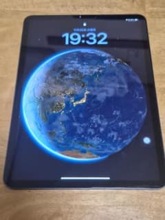【美品·おまけ付】バッテリー100% iPadPRO11インチWi-Fi第3世代のサムネイル