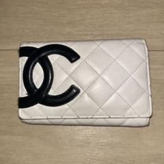 CHANEL カンボンライン 二つ折り財布 ホワイト - メルカリ