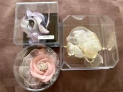 コサージュ３点　オフホワイト/ピンク/パープルのサムネイル