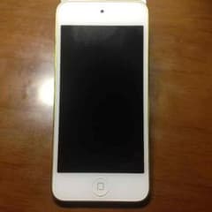 iPodtouch 5世代 多傷 16GBのサムネイル