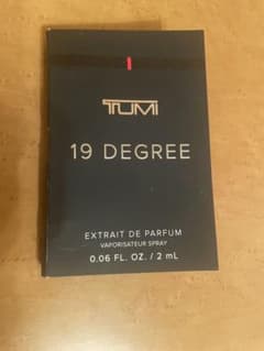 TUMI 19 DEGREE エクストラクト・ド・パルファム 2 mL - メルカリ