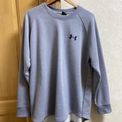 Under Armour グレー トレーナーのサムネイル