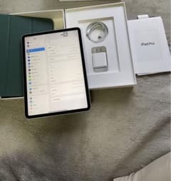 iPadPro第2世代 256GB WiFiモデルのサムネイル
