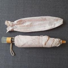 最終値下げ！折り畳み式日傘のサムネイル