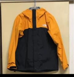 ゆーた様専用 the north face マウンテンパーカーのサムネイル