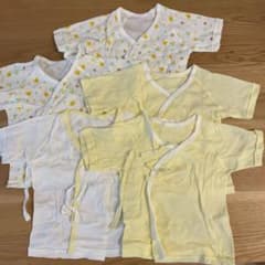 新生児　西松屋　短肌着　５枚セットのサムネイル