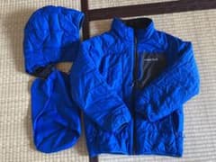 mont-bell ダウン 130 リバーシブル　青・黒のサムネイル