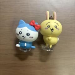 ちいかわ ハチワレ うさぎ フィギュア 2種セット サンリオコラボのサムネイル