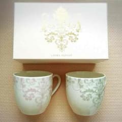 ローラアシュレイ(LAURA ASHLEY)ペアマグセット 新品のサムネイル