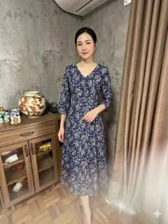 プロポーションボディドレッシング 美品 花柄 ロングワンピースのサムネイル