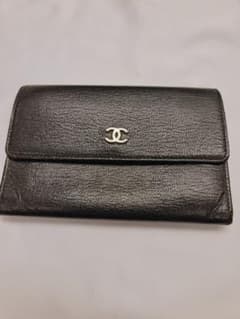CHANEL 코코 마크 가죽 접는 지갑 블랙