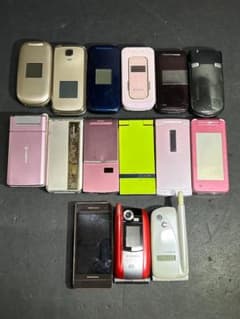 大量 携帯電話 ガラケー docomo/au 他 15台 ジャンク 部品取り - メルカリ