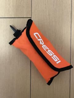 【最終値下げ】【未使用】Cressi ダイビングフロートのサムネイル