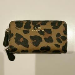 ばるちゃん※さん専用☆COACH　コインケース　ヒョウ柄のサムネイル