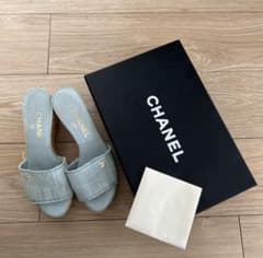 CHANEL デニムサンダルのサムネイル