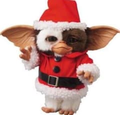 超入手困難　ギズモフィギュア GIZMO（SANTA Ver.） 超入手困難 ギズモフィギュア GIZMO（SANTA Ver.） - メルカリ