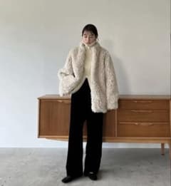 MINAMI TANAKA×CLANE CURL FUR SHORT COAT - メルカリ