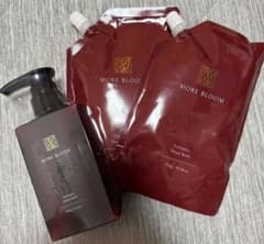 MORE BLOOM エステヘッドバス 300g - メルカリ