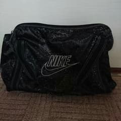ナイキ スポーツバッグ  最終の値下げのサムネイル