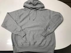 【fummy様専用】Champion リバースウィーブ  パーカー  Lのサムネイル