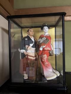 日本人形 夫婦人形 歌舞伎 飾りケース入りのサムネイル
