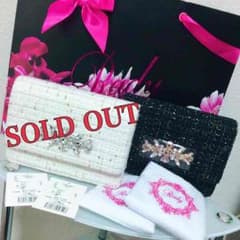 最終お値下げ♡早い者勝ち Rady ビジューツイードチェーンウォレットのサムネイル