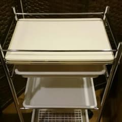 りったん様専用:白色のワゴン、大広ワクワクのセットです。のサムネイル