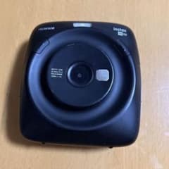 instax sq20 チェキ 付属品なし instax SQUARE SQ20 BLACK チェキフィルム SDカード付き - メルカリ