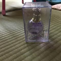 香水のサムネイル