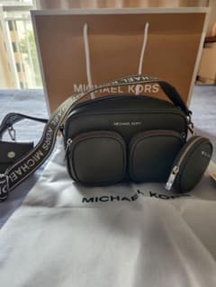 MICHAEL KORS ショルダーバッグのサムネイル