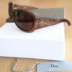 新品 Dior ラインストーン入りサングラスのサムネイル