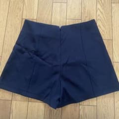 Dazy ブラック　ショートパンツ Mサイズのサムネイル