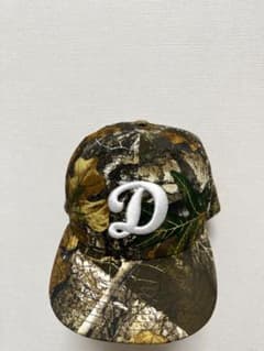 【‼️特別値下中‼️】New Era リアルツリー柄 ベースボールキャップのサムネイル